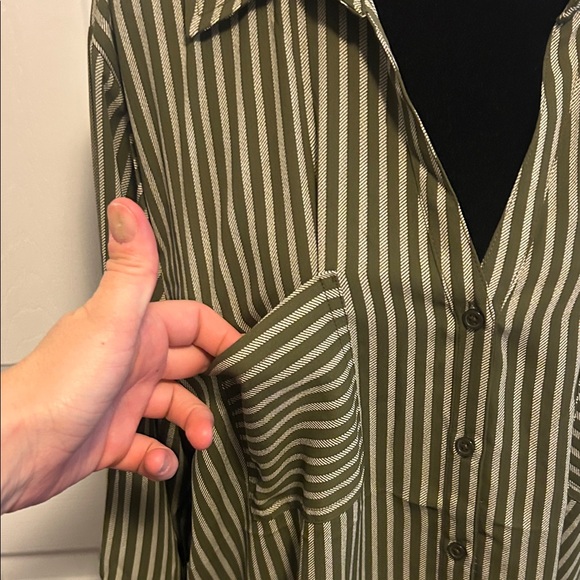 Maurices Green and White Striped Blouse - Picture 3 of 9